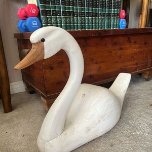 Elegant White Wooden Swan Decor